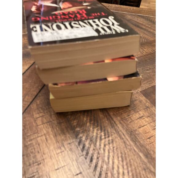 William W. Johnstone, Blood Bond Series, Lot of 4 Western Novels Books Paperback - Picture 7 of 8